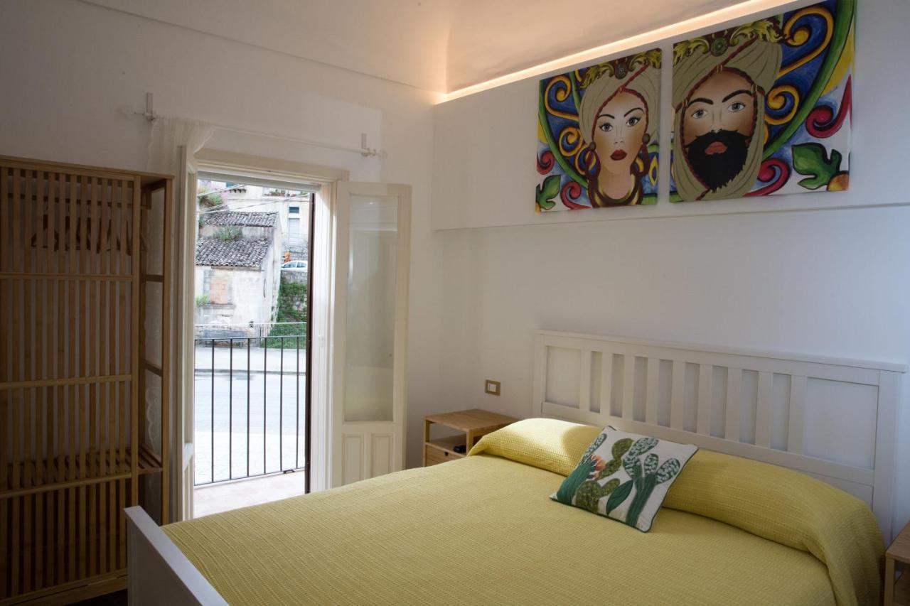 Vento Del Sud Villa Модика Екстериор снимка